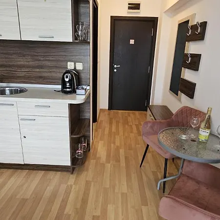 Aphrodite 2 Apartmán *